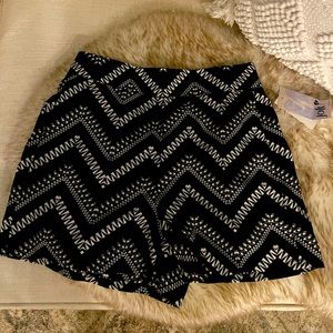 New with tags / never worn / size 5 / purchased at macys or Dillard’s